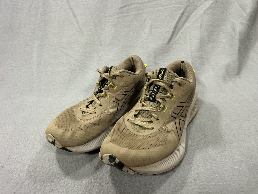 ASICS GEL-Excite Trail 2 Shoes Mens Size 10 Beige Trail Running Sneaker 1011B594